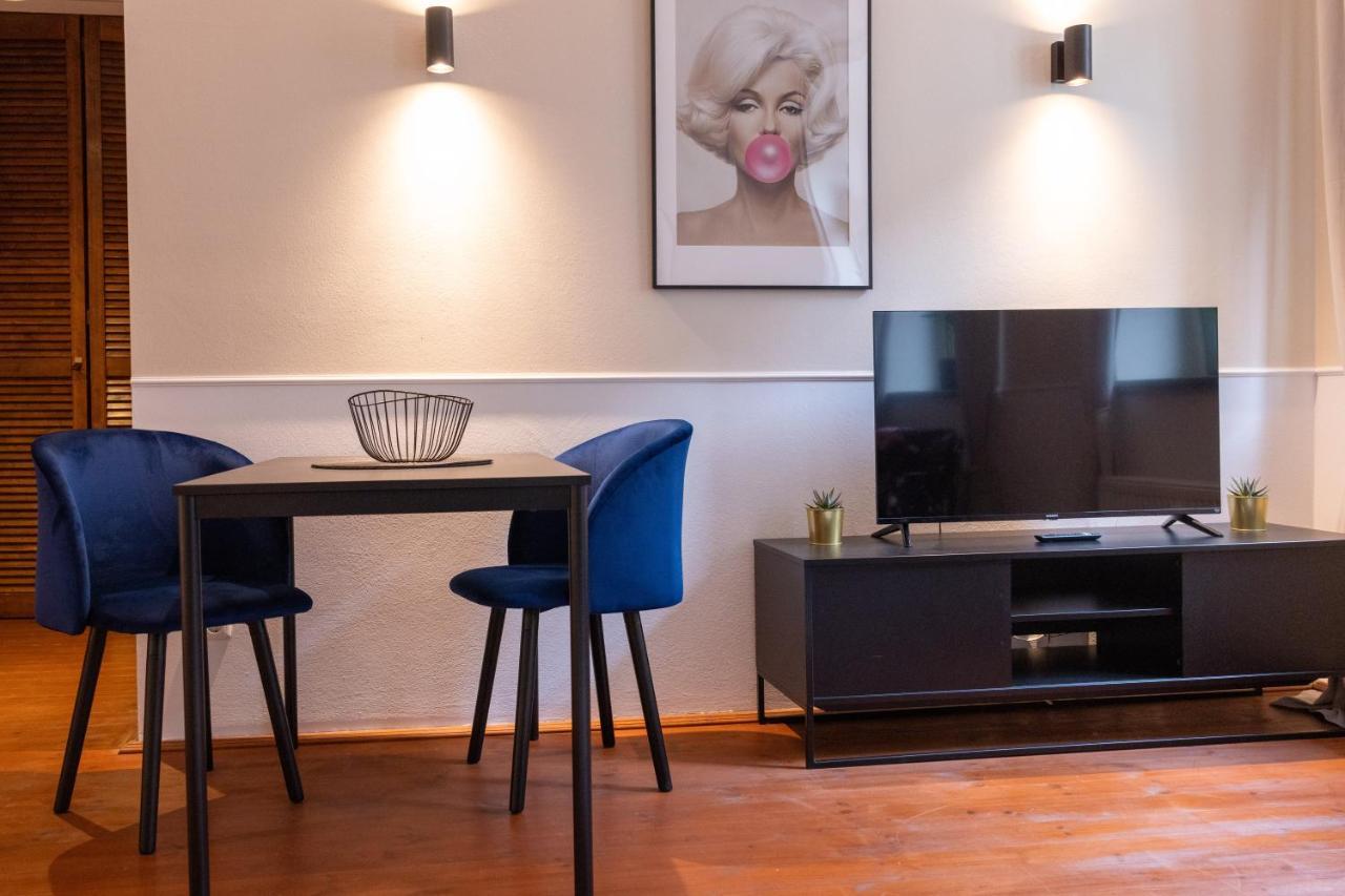 Hip & Minimalist - Stadt Apartments Am Malerweg Pirna Buitenkant foto